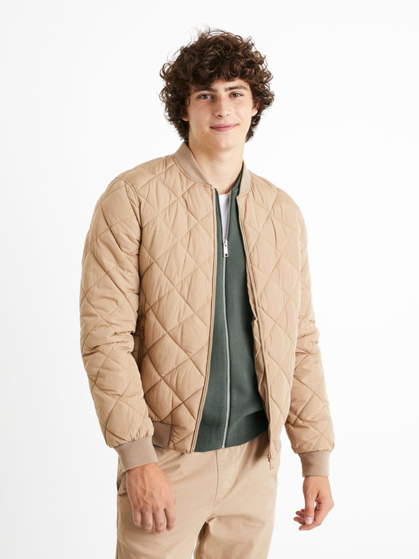 Celio Cuprem Dzseki Bézs << lejárt 9553540 77 fotója