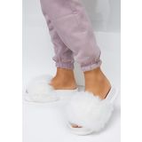 Brizara fehér platform papucs