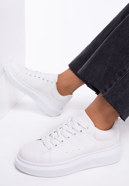Aroche v10 fehér női sneakers fotója