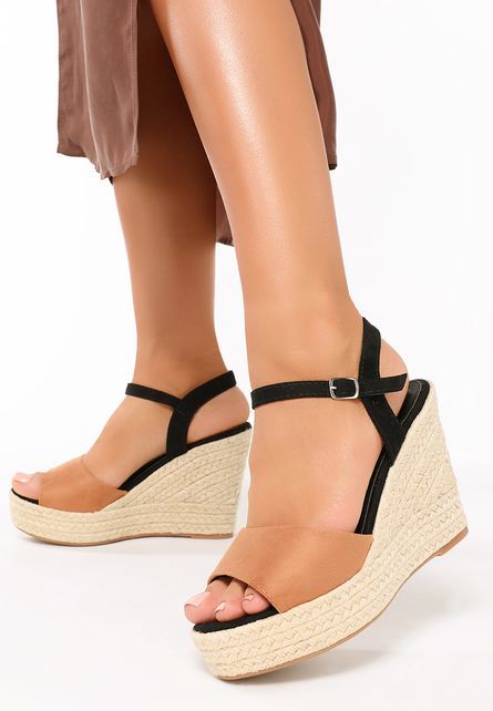 Chelsey camel platform szandál fotója
