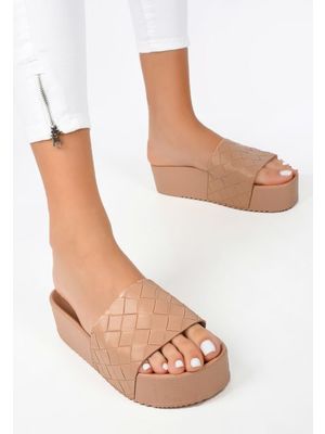 Giulia camel platform papucs