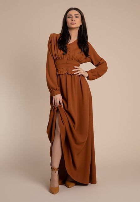 Sophie camel ruha fotója