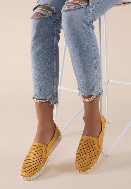 Cenisia sárga bőr espadrilles fotója