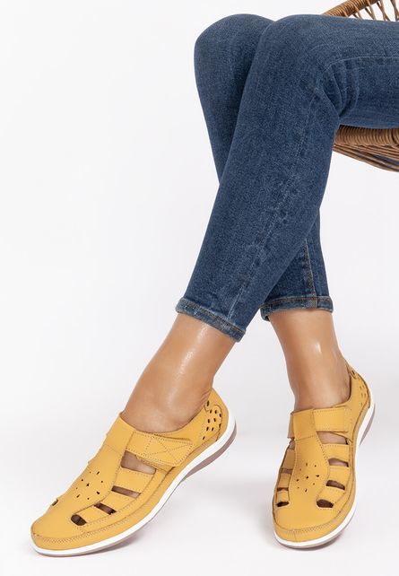 Arianna sárga bőr espadrilles fotója