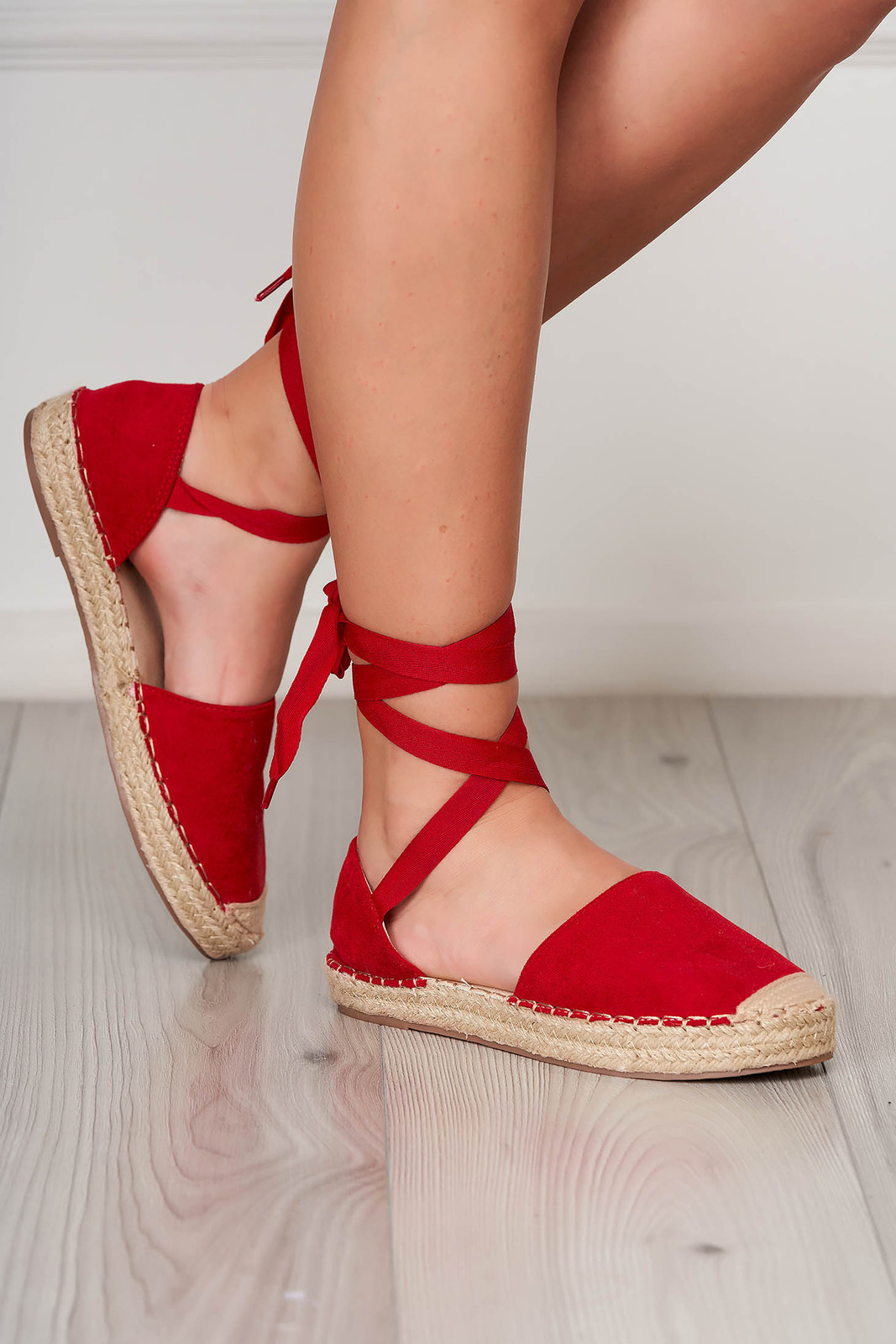 Piros strandi műbőr espadrilles lapos talpú fotója