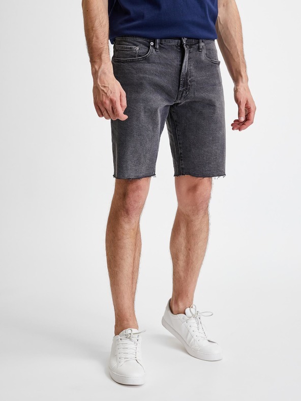 GAP Rövidnadrág Szürke << lejárt 6707428 43 fotója