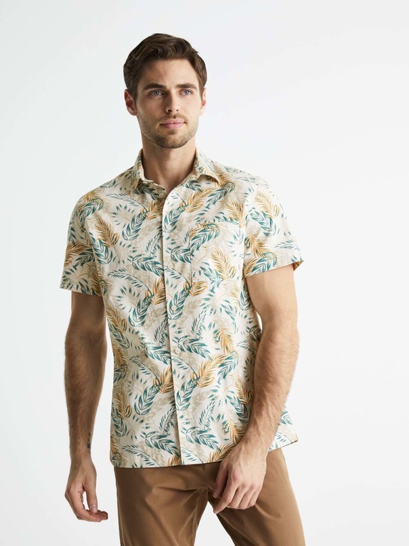Celio Baoverall Ing Bézs << lejárt 8012120 89 << lejárt 977164 22 fotója