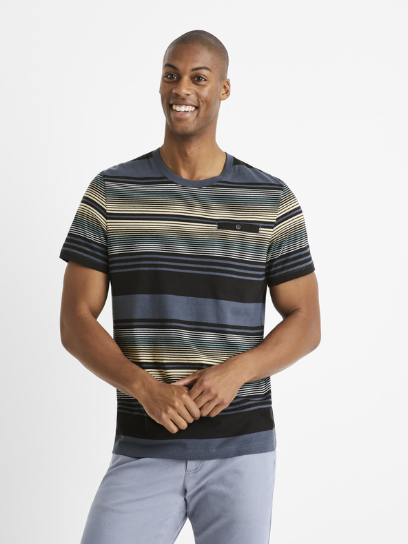 Celio Cecademy Póló Kék << lejárt 8927157 30 << lejárt 9269690 38 fotója