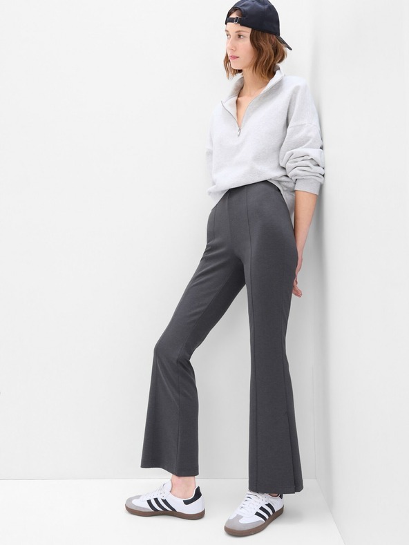 GAP Nadrág Szürke << lejárt 5095309 29 fotója