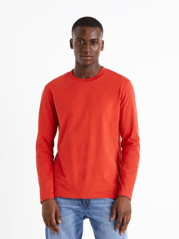 Celio Cesolaceml Póló Piros << lejárt 4552270 99 fotója