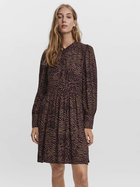 Vero Moda Uma Ruha Piros << lejárt 1574029 92 fotója