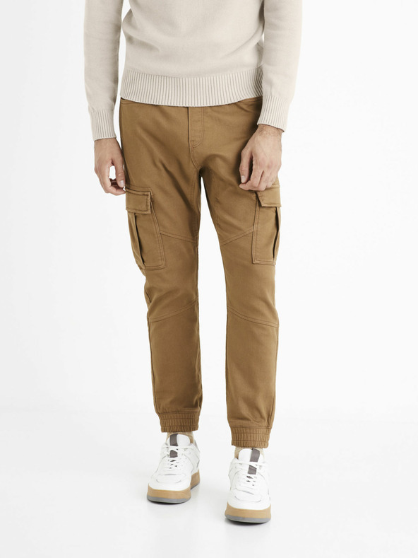 Celio Cokit4 Nadrág Barna fotója
