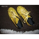 Gyermek stoplis foci cipő ELADÓ! 32-es méret (kínai gyártmány)