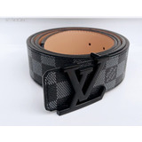 Louis Vuitton öv